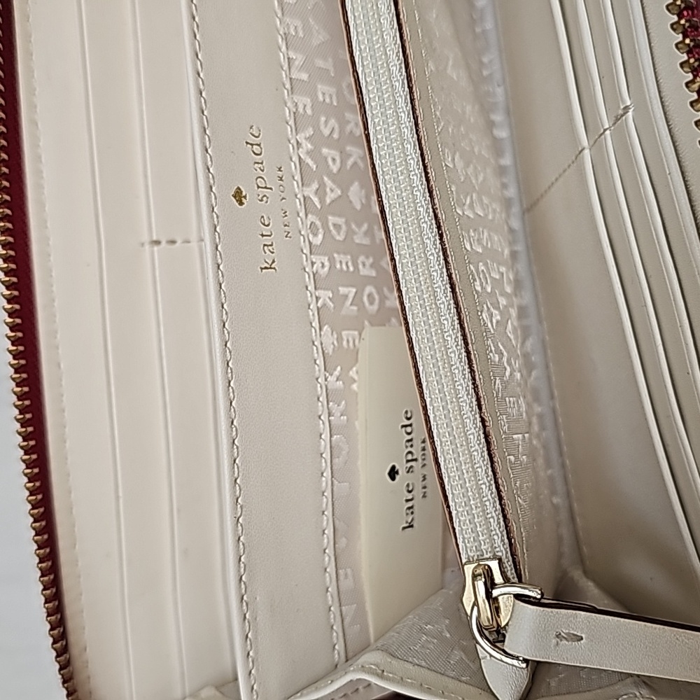 Kate Spade Wallet - Picture 3 of 4